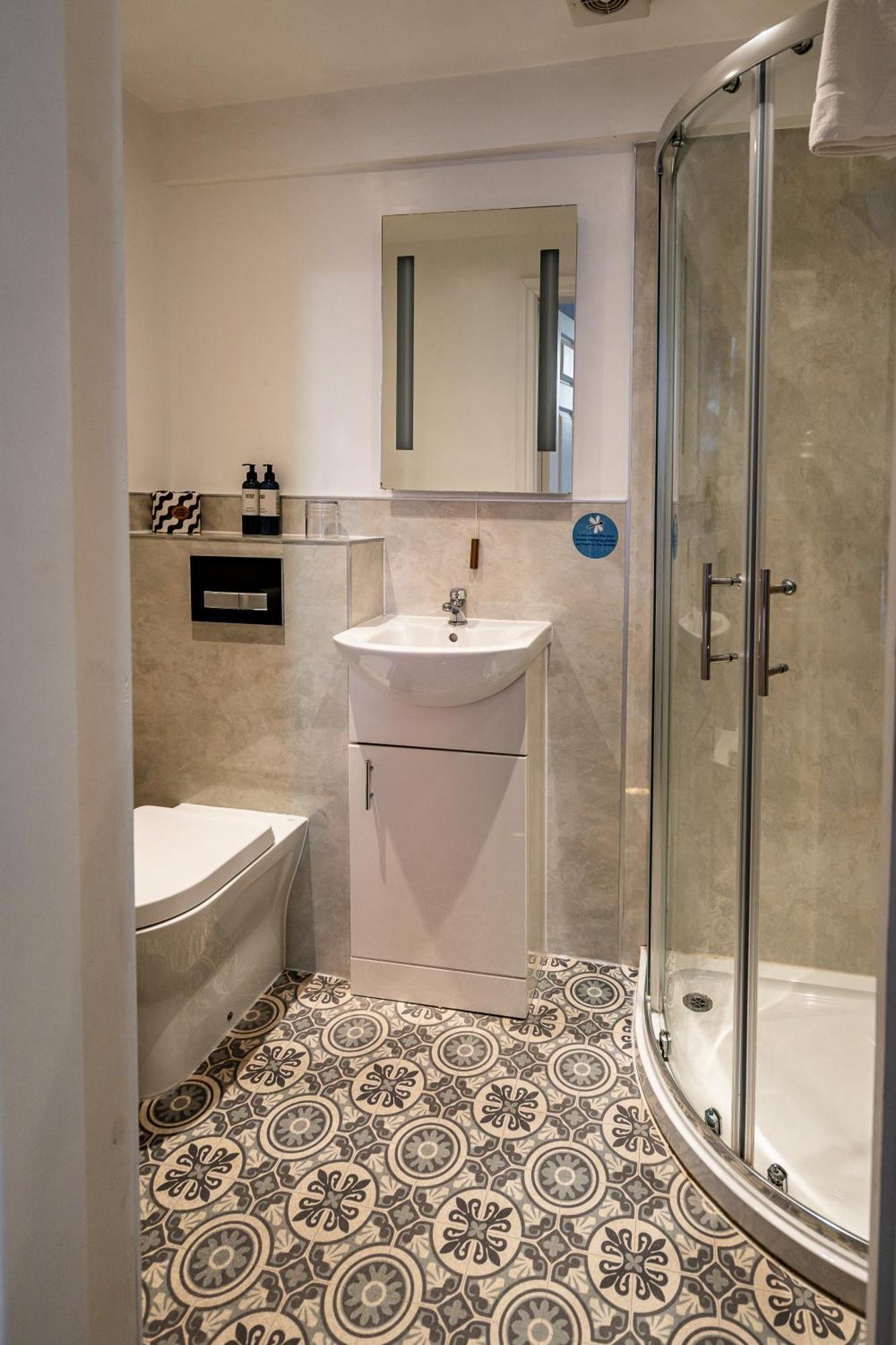 The Lodge هاروغايت المظهر الخارجي الصورة